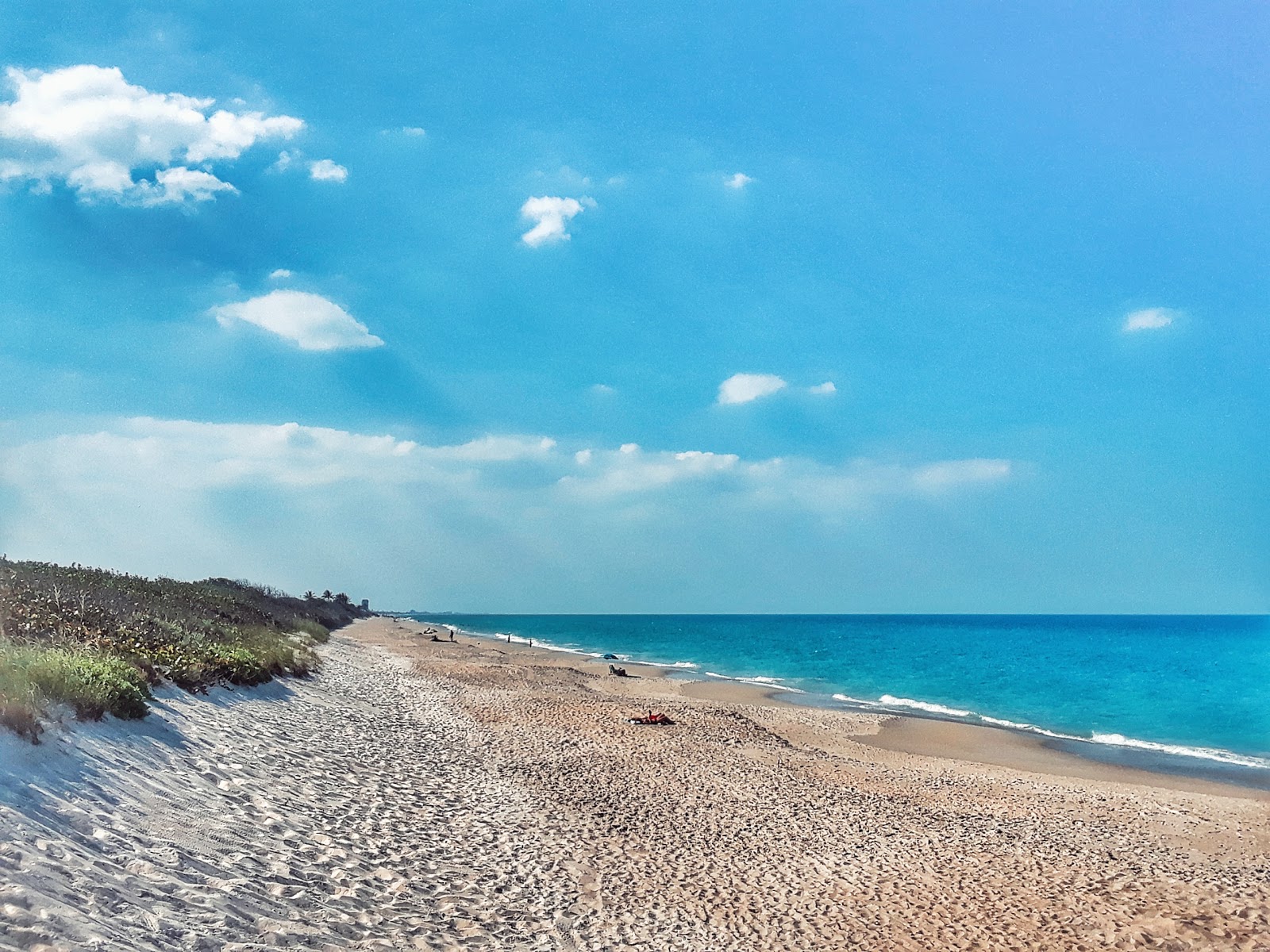 Foto von Coconat point beach mit sehr sauber Sauberkeitsgrad