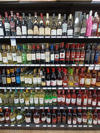 Liquor Store «Wine & Liquor Depot, LLC.», reviews and photos, 310 Huyler St, South Hackensack, NJ 07606, USA