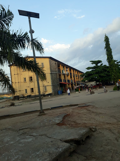 Nigeria NavyMedical Center, Badia, Lagos, Nigeria, General Practitioner, state Lagos