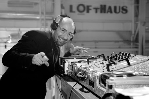 DJ Vince Party- und Hochzeits-DJ