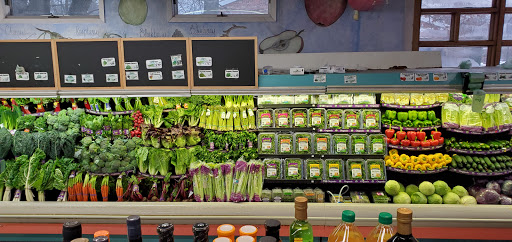 Grocery Store «Back To Earth Natural Foods», reviews and photos, 306 S Main St, New City, NY 10956, USA