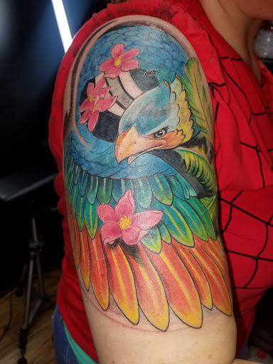 Tattoo Shop «Red Dragon Tattoo», reviews and photos, 390 E Fordham Rd, Bronx, NY 10458, USA