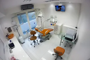 Zuro Dental Group image
