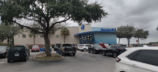 Thrift Store «Goodwill Ocala Superstore Adjacent to Paddock Mall», reviews and photos, 2830 SW 27th Ave, Ocala, FL 34471, USA