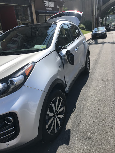 Auto Body Shop «Central Auto Body Collision», reviews and photos, 422 Saw Mill River Rd, Yonkers, NY 10701, USA