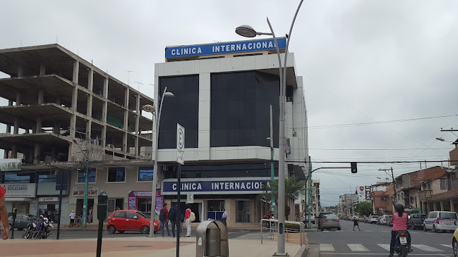 Opiniones de Clínica Internacional en Machala - Hospital