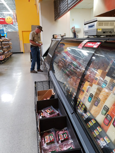 Department Store «Walmart Supercenter», reviews and photos, 180 Veterans Dr N, Huntingdon, TN 38344, USA