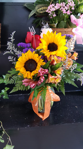 Florist «Judds Flowers», reviews and photos, 60 Newtown Rd, Danbury, CT 06810, USA