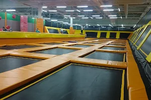 Jump Space Trampoline Park image