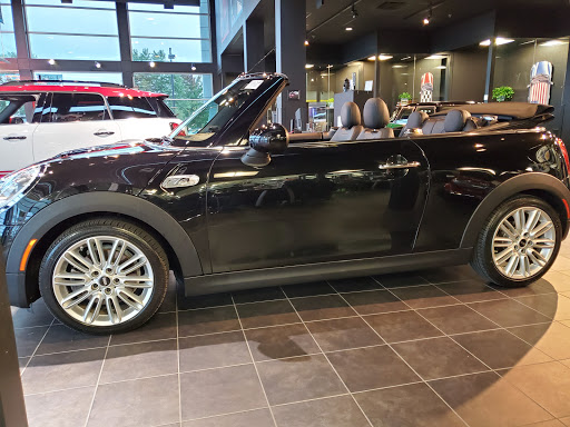 BMW Dealer «Bill Jacobs BMW», reviews and photos, 2495 Aurora Ave, Naperville, IL 60540, USA