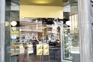 Casa Ysla Pastelería-Cafetería / Piononos image