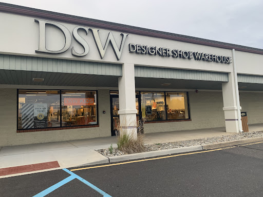 Shoe Store «DSW Designer Shoe Warehouse», reviews and photos, 1366 Hooper Ave, Toms River, NJ 08753, USA