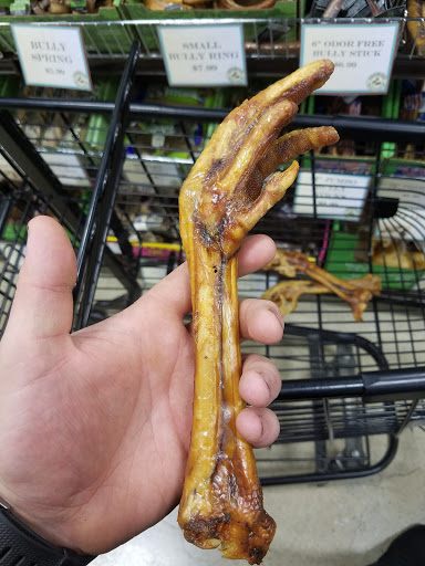 Pet Supply Store «Premier Pet Supply», reviews and photos, 15399 Merriman Rd, Livonia, MI 48154, USA