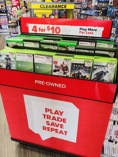 Video Game Store «GameStop», reviews and photos, 1633 Miller Park Way, West Milwaukee, WI 53214, USA