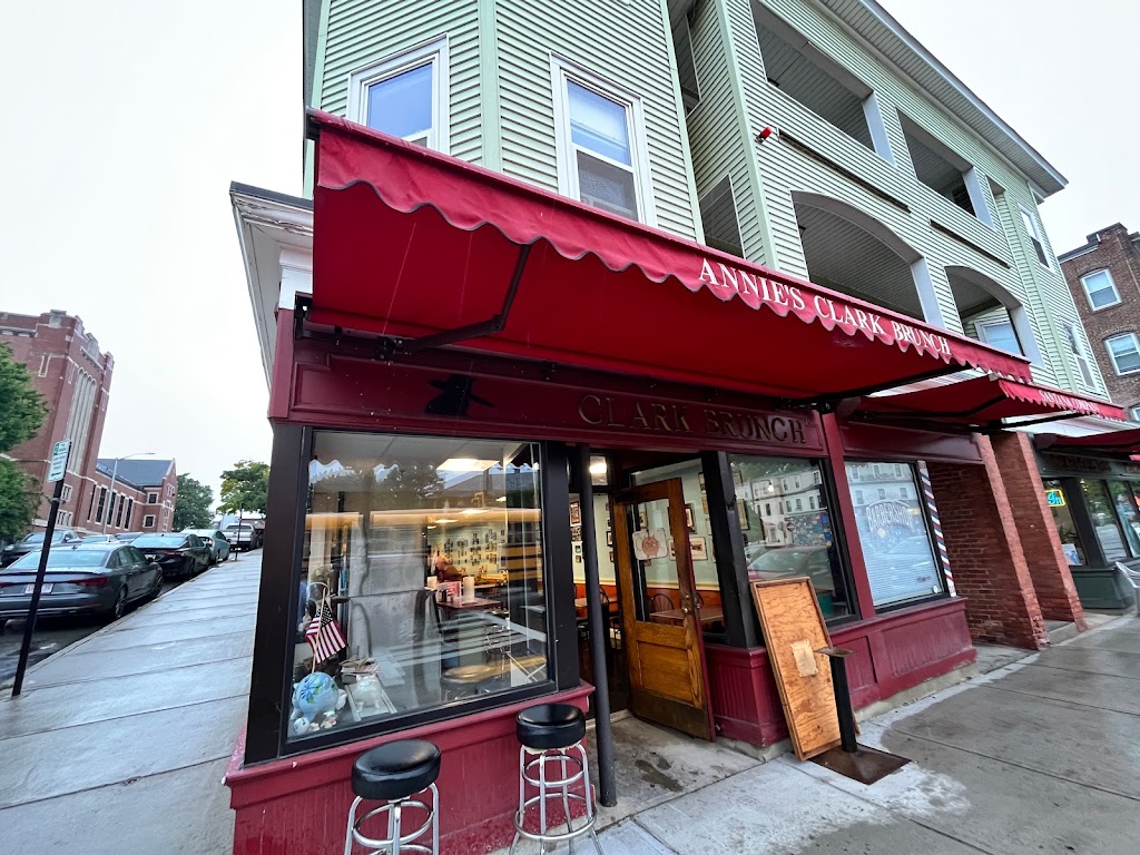 Annie's Clark Brunch/Cash Only 01610