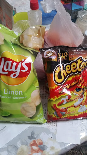 Grocery Store «Grocery Outlet Bargain Market», reviews and photos, 426 W Harder Rd, Hayward, CA 94544, USA