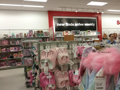 Department Store «HomeGoods», reviews and photos, 3525 28th St SE, Grand Rapids, MI 49512, USA