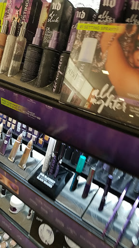 Hair Salon «Ulta Beauty», reviews and photos, 8210 Macedonia Commons Blvd #28, Macedonia, OH 44056, USA