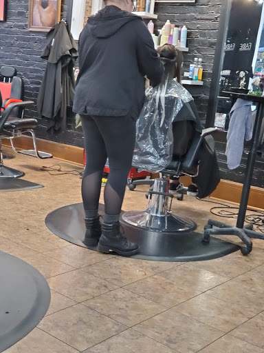Beauty Salon «Fade Salon», reviews and photos, 507 N Buckeye St, Kokomo, IN 46901, USA