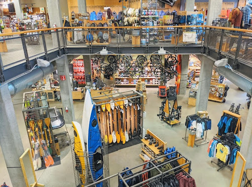 Camping Store «REI», reviews and photos, 1405 NW Johnson St, Portland, OR 97209, USA