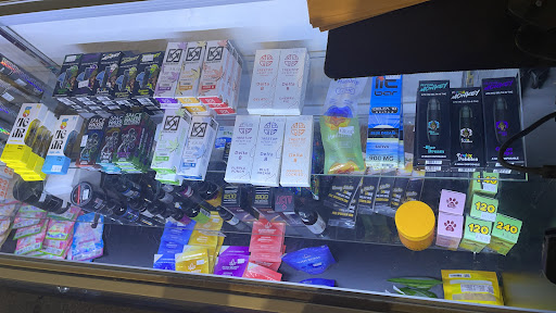 Vaporizer Store «Inhale Smoke Shop & Lounge», reviews and photos, 884 Buford Dr NE #1600, Lawrenceville, GA 30043, USA