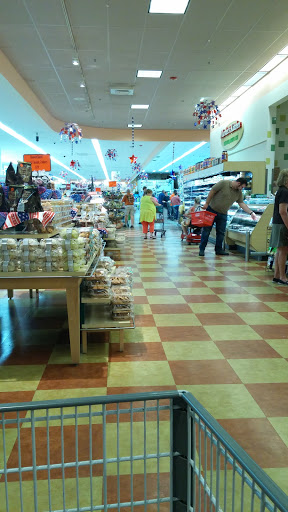 Grocery Store «Market Basket», reviews and photos, 352 W Center St, West Bridgewater, MA 02378, USA