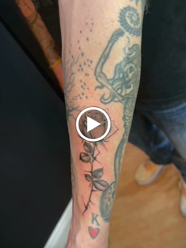 Explore neck sleeve tattoo ideas, creative tattoo ideas in Bethesda, available at Angeles Tattoo Studio