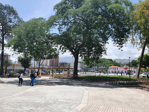 Plaza Bicentenaria