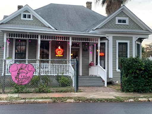 Liquor Store «Pig Liquors», reviews and photos, 519 S Presa St, San Antonio, TX 78205, USA