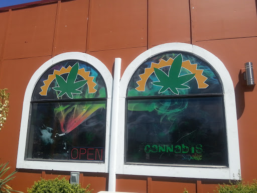 Tobacco Shop «Green Daze Glass & Smoke Shop», reviews and photos, 10323 SE Mill Plain Blvd, Vancouver, WA 98664, USA