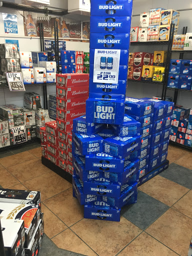 Liquor Store «Royal Liquor», reviews and photos, 808 Center Rd #3, Flint, MI 48506, USA