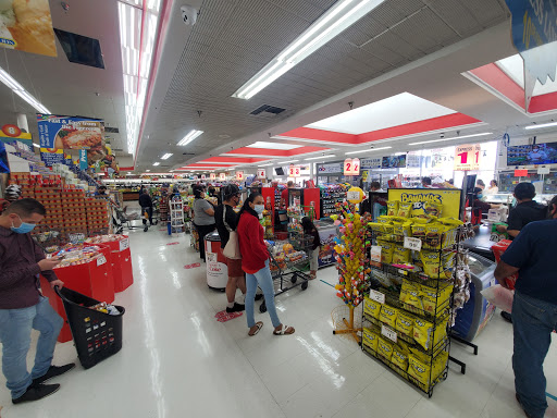 Supermarket «Compare Foods Supermarket», reviews and photos, 818 E Arrowood Rd, Charlotte, NC 28217, USA