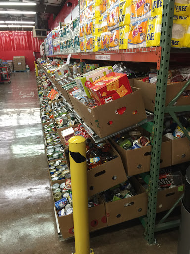 Grocery Store «The Salvage Store Discount Grocery», reviews and photos, 5821 Jefferson Hwy, New Orleans, LA 70123, USA