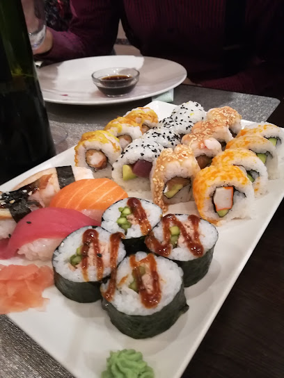 SUSHIBAR - Av. de Catalunya, 81, 43500 Tortosa, Tarragona, Spain