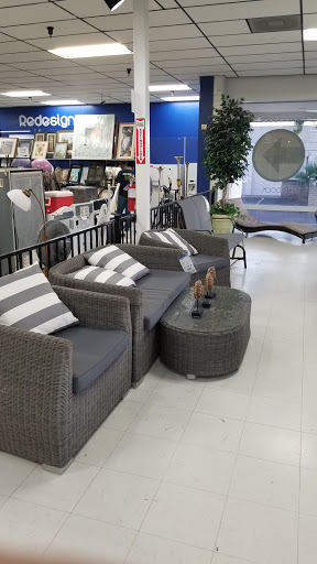 Furniture Store «Scottsdale Goodwill Redesign Store & Donation Center», reviews and photos