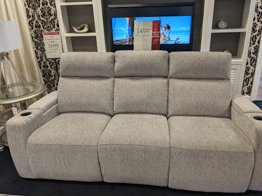 Furniture Store «Mor Furniture for Less | Lynnwood», reviews and photos, 4029 Alderwood Mall Blvd, Lynnwood, WA 98036, USA