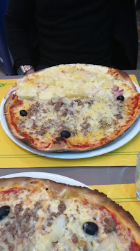 Plats et boissons du Pizzeria Pizza Fénelon à Sarlat-la-Canéda - n°12