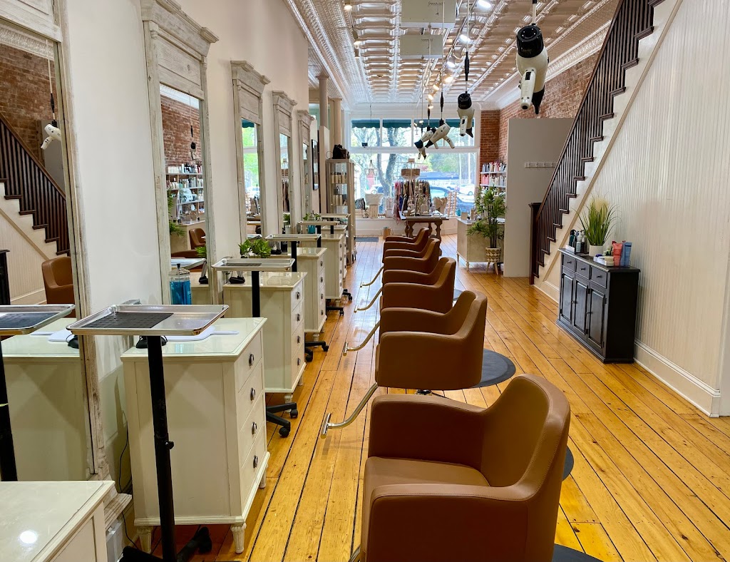 Allure Aveda Concept Salon 12572