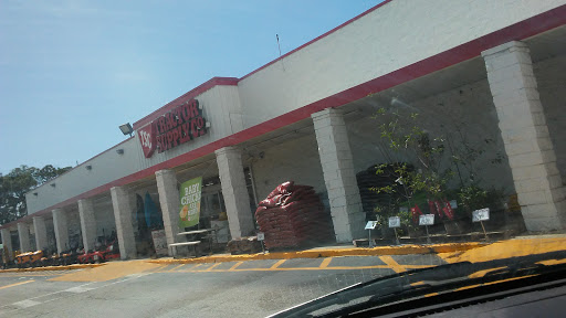 Home Improvement Store «Tractor Supply Co.», reviews and photos, 35874 US-27, Haines City, FL 33844, USA