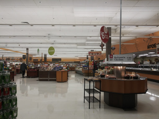 Supermarket «Roche Bros. Quincy», reviews and photos, 101 Falls Blvd #3, Quincy, MA 02169, USA