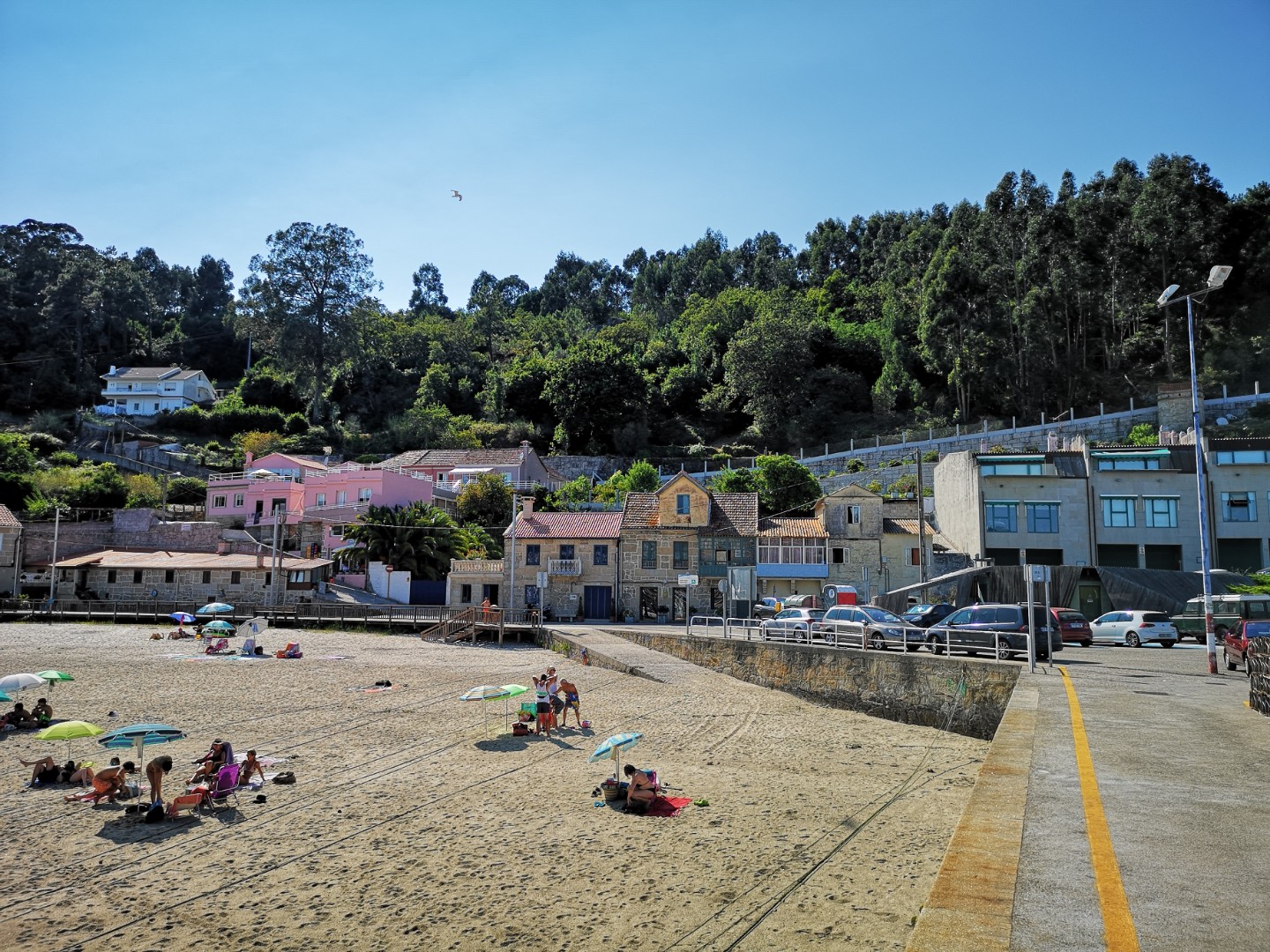 Fotografie cu Praia de Beluso și așezarea