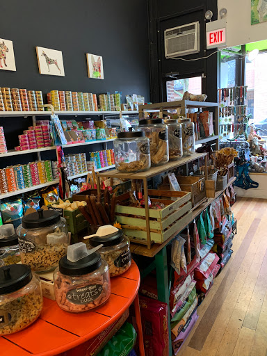 Pet Supply Store «Sprocket & Stone», reviews and photos, 1013 E 53rd St, Chicago, IL 60615, USA