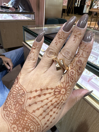 Lee Hwa Jewellery - Singapore