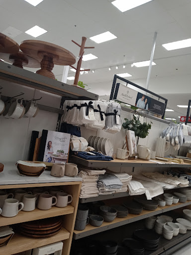 Department Store «Target», reviews and photos, 300 S Randall Rd, Elgin, IL 60123, USA