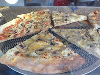 Plats et boissons du Pizzas à emporter Camion Pizza chez Papa à Marseille - n°11