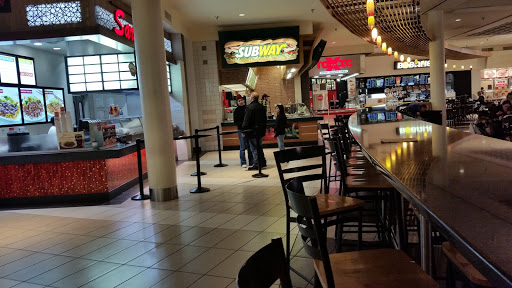 Shopping Mall «Valley River Center», reviews and photos, 293 Valley River Center, Eugene, OR 97401, USA