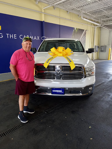 Used Car Dealer «CarMax Dealership», reviews and photos, 3611 Fountainhead Dr, San Antonio, TX 78229, USA