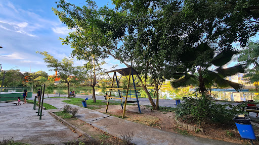 Parque Lagoa do Japiim