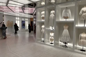 La Galerie Dior image