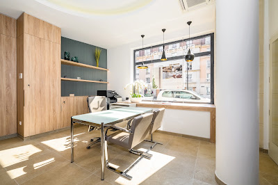 Showroom Franco-Suisse à Antony